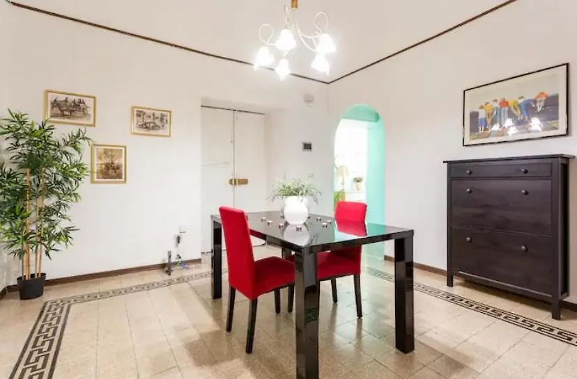 Albachiara Guesthouse كاتانيا 0*,