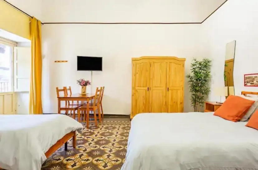 Albachiara Guesthouse كاتانيا إيطاليا